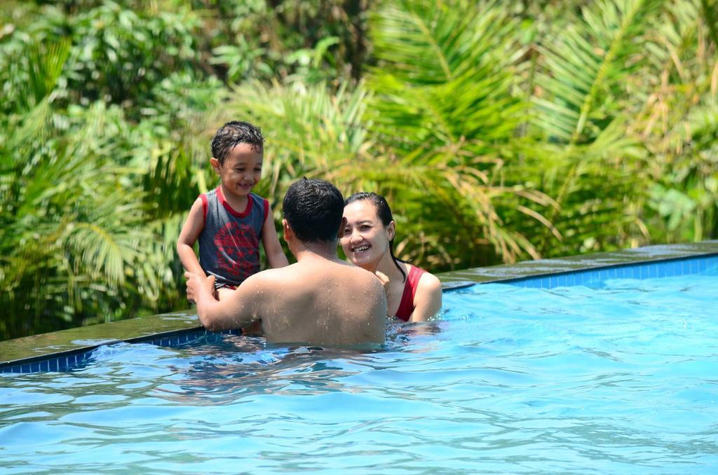 Bess Resort & Waterpark Hotel And Convention Malang Ngoại thất bức ảnh