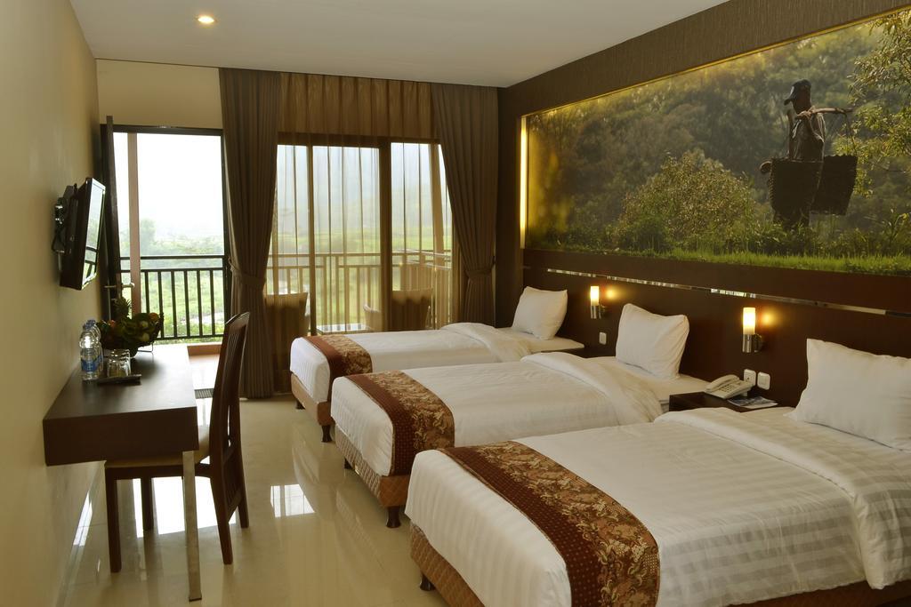 Bess Resort & Waterpark Hotel And Convention Malang Ngoại thất bức ảnh